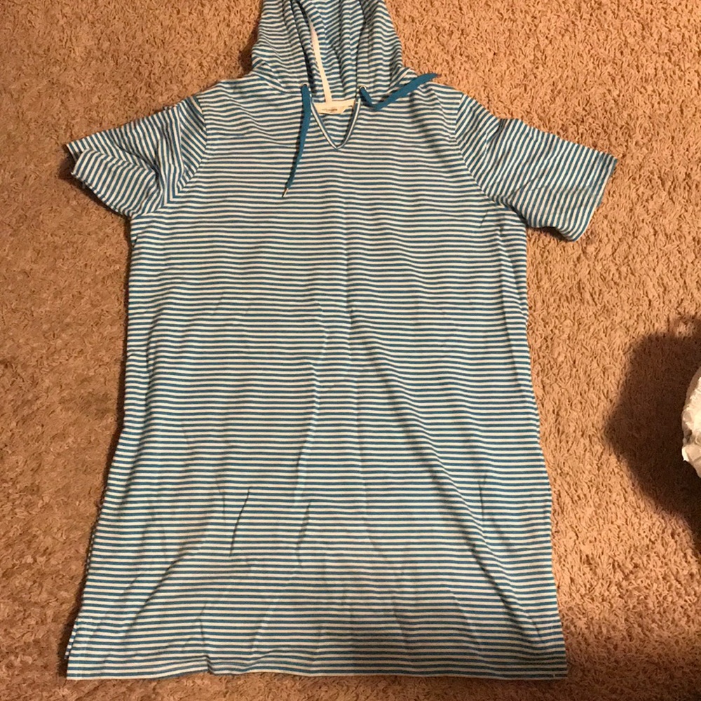 Liz Claiborne Cover Up